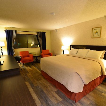 Hotel International Lynnwood Εξωτερικό φωτογραφία