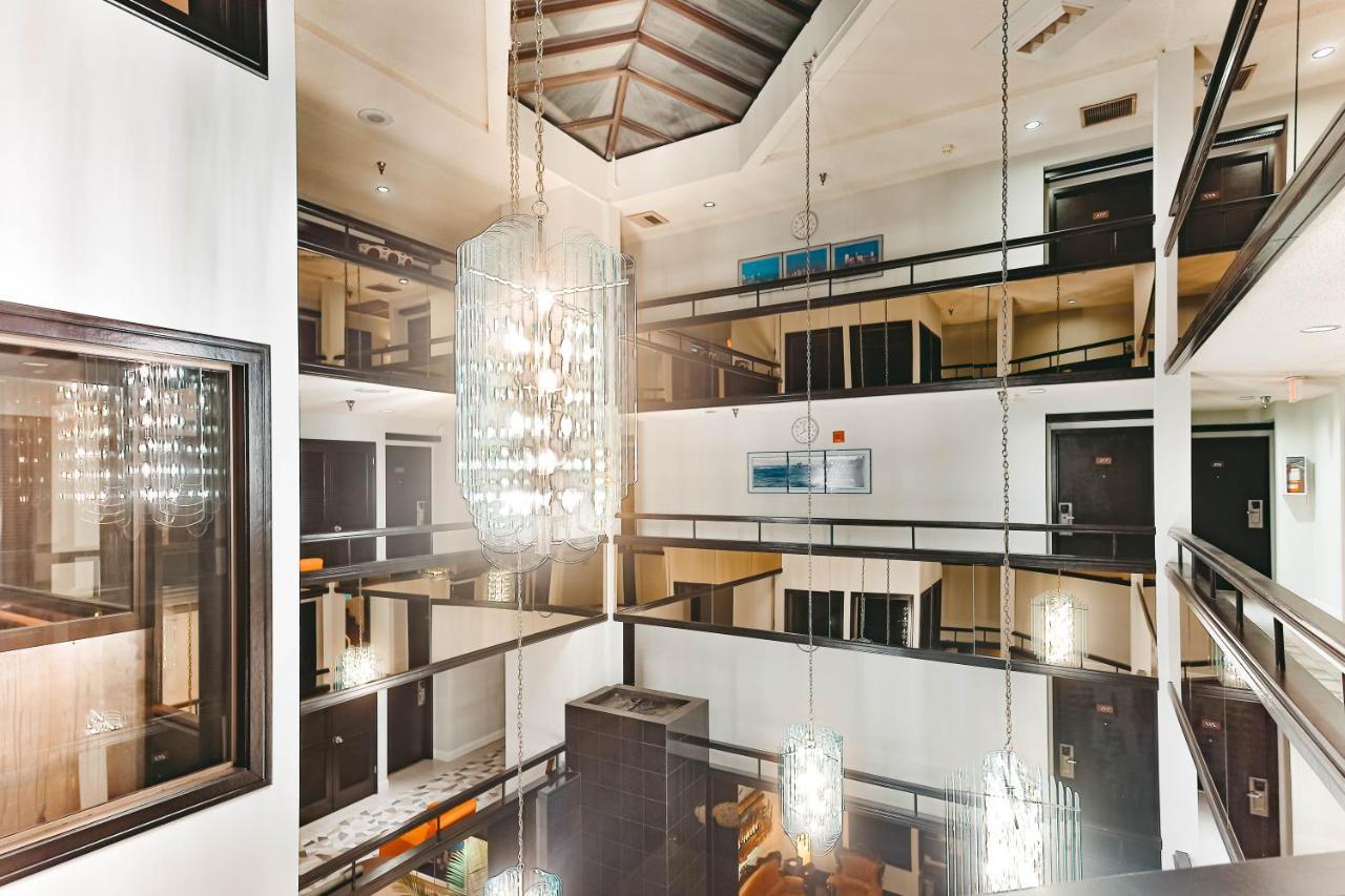 Hotel International Lynnwood Εξωτερικό φωτογραφία