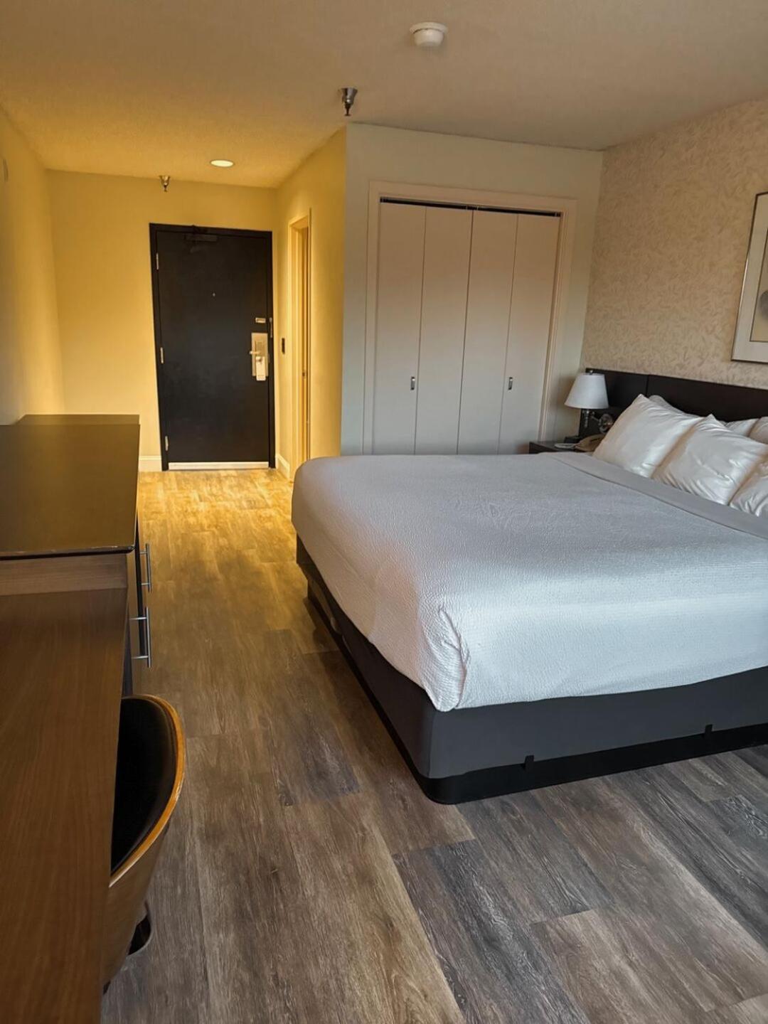 Hotel International Lynnwood Εξωτερικό φωτογραφία