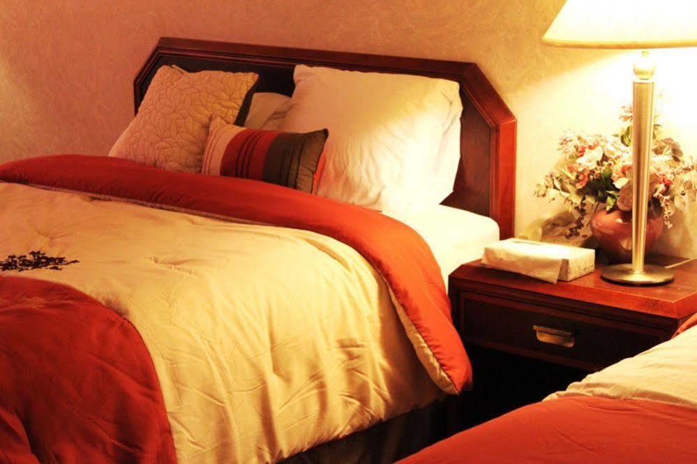 Hotel International Lynnwood Εξωτερικό φωτογραφία